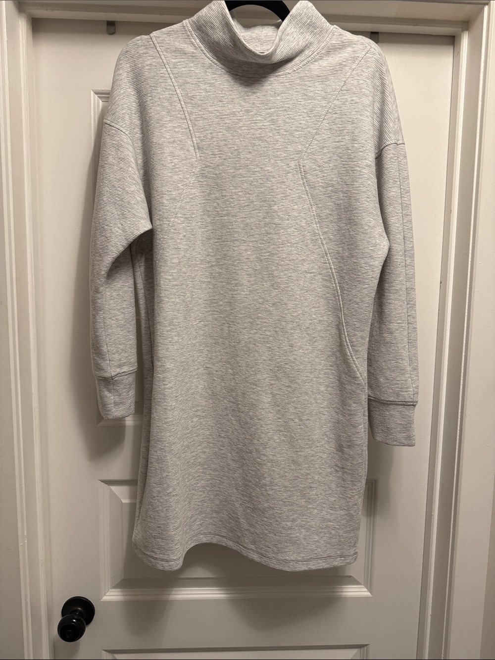 RW & Co Light Gray Turtleneck Sweatshirt Dress - Women